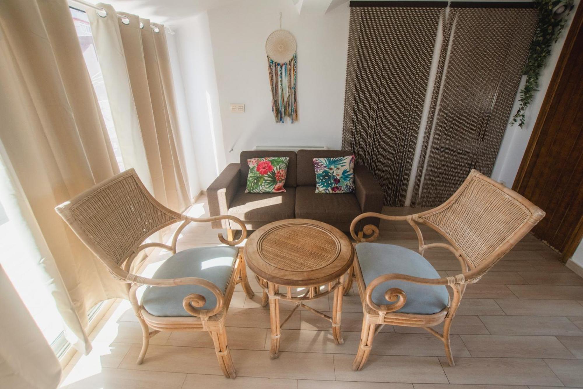 البورايا Banana Beach Patacona Rooms المظهر الخارجي الصورة