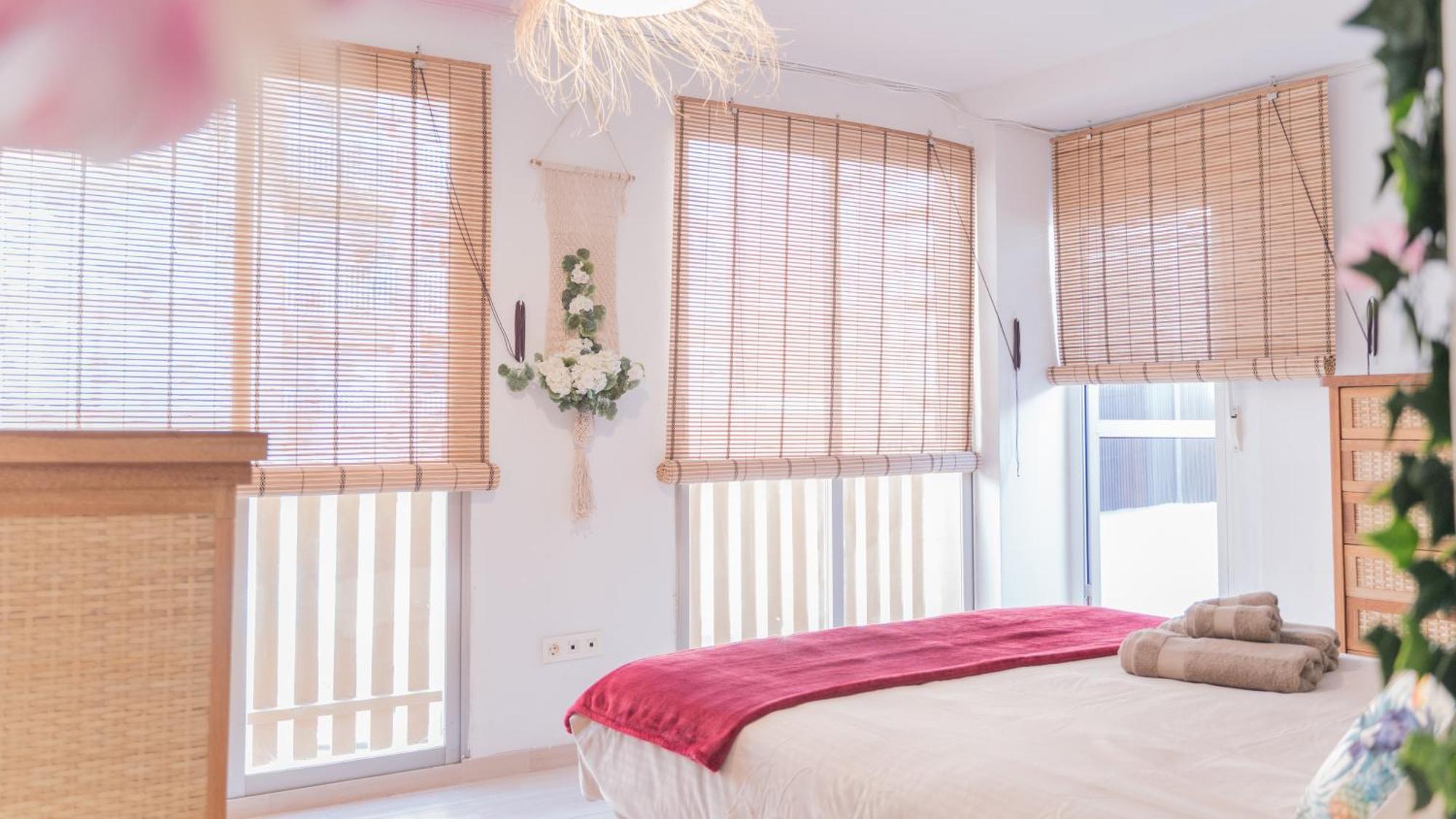 البورايا Banana Beach Patacona Rooms الغرفة الصورة